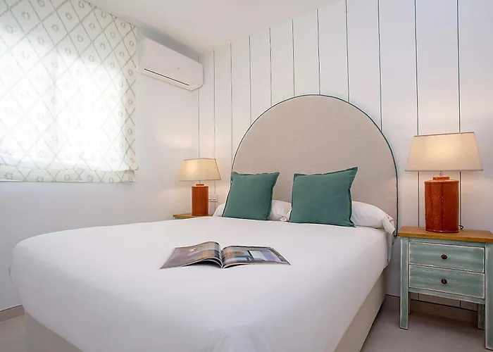 Genteel Corales 푸엔히롤라