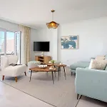 Apartment Genteel Corales *